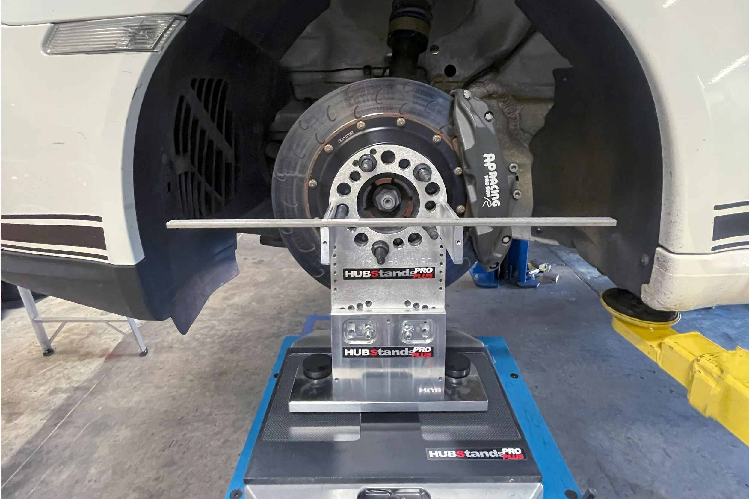 Corner balance and alignment setup